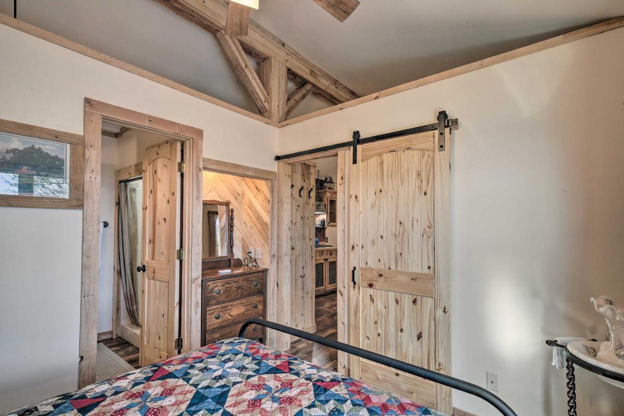 Kerrville Converted Barn Tiny Home With Kayaks! Exteriör bild