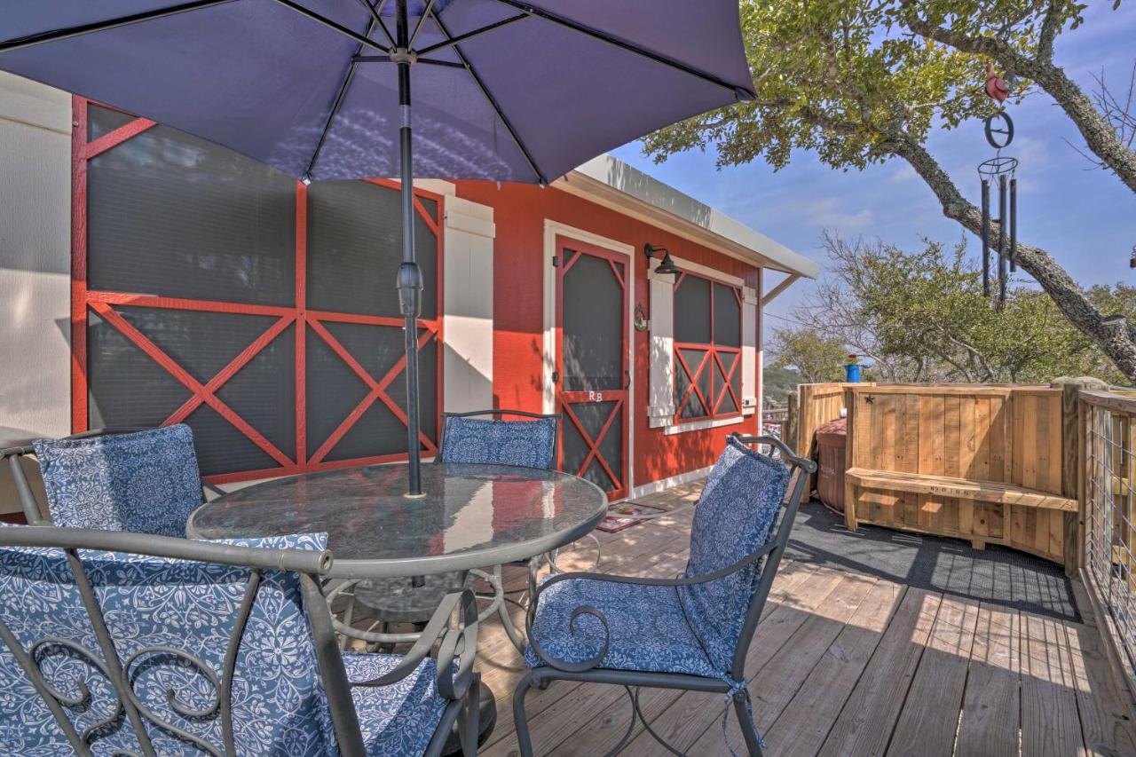 Kerrville Converted Barn Tiny Home With Kayaks! Exteriör bild